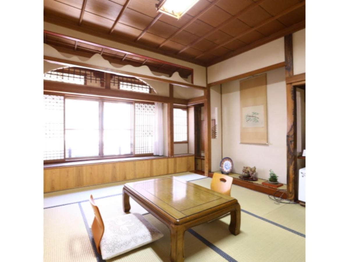 Ikariya Ryokan - Vacation Stay 82809 Яманути Экстерьер фото